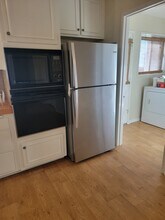 1136 Larkspur Ln in Carlsbad, CA - Building Photo - Building Photo