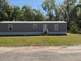 3616 Tom Bryan Ln in Lakeland, FL - Building Photo