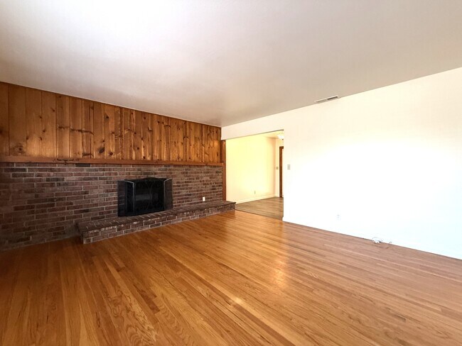 9109 Midway in Durham, CA - Building Photo - Building Photo