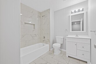 45 Franklin St in Jersey City, NJ - Building Photo - Building Photo