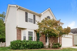 349 Creekstone Dr in Indianapolis, IN - Building Photo - Building Photo