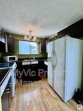 28 S Park Dr in Leduc, AB - Building Photo - Building Photo