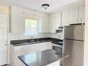 3112 Govalle Ave in Austin, TX - Building Photo - Building Photo