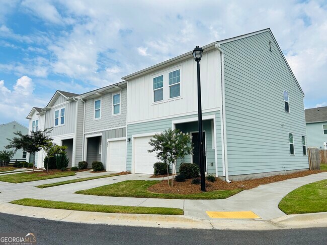 407 Kings Cross Wy in Cartersville, GA - Building Photo - Building Photo