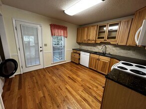 106 Sunset Ave in Clemson, SC - Foto de edificio - Building Photo