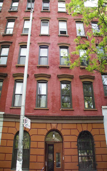 73 E 2nd St in New York, NY - Building Photo - Building Photo