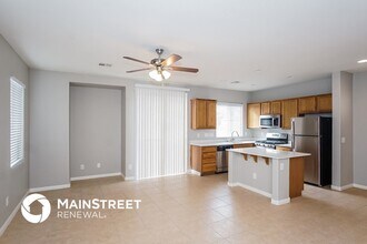 299 Red Eucalyptus Dr in Henderson, NV - Building Photo - Building Photo