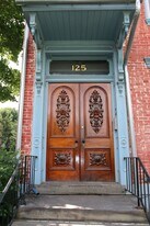 125 W Green St in Ithaca, NY - Building Photo