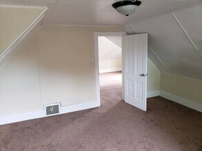 1703 Erie Ave in Sheboygan, WI - Building Photo - Building Photo