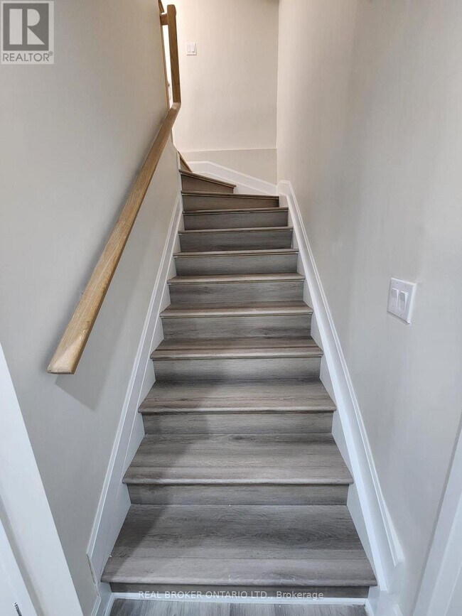 55 Hildred St in Welland, ON - Building Photo - Building Photo