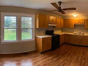 805 Nutwood St in Bowling Green, KY - Building Photo - Building Photo