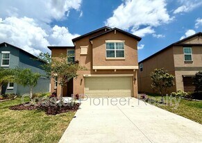 6494 Bar S Bar Trl in Zephyrhills, FL - Building Photo