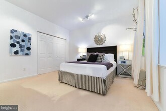 1843 Mintwood Pl NW, Unit 102 in Washington, DC - Foto de edificio - Building Photo