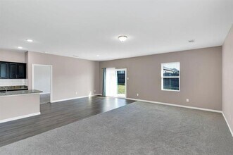 213 Sabine River Rd in Glenn Heights, TX - Building Photo - Building Photo