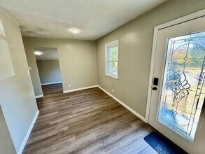 4000 McEwen Dr NW in Huntsville, AL - Building Photo - Building Photo