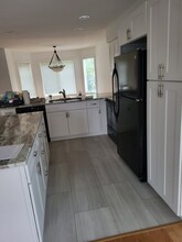3403 Holly Rd in Virginia Beach, VA - Foto de edificio - Building Photo