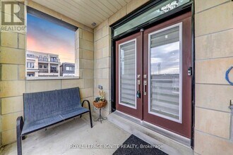 101 E Shore Dr in Bowmanville, ON - Building Photo - Building Photo