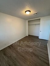 7132 SW Lario Ln in Topeka, KS - Building Photo - Building Photo