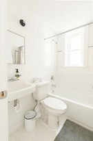 Holbrook in Detroit, MI - Building Photo