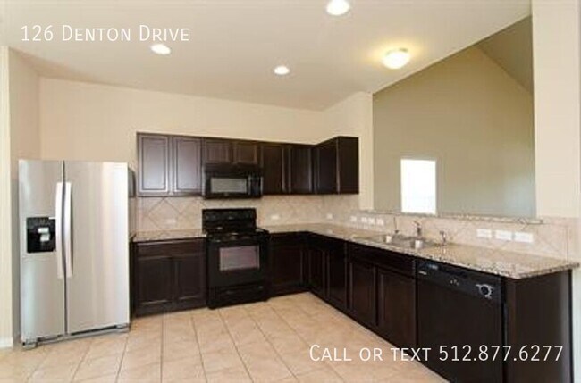 126 Denton Dr in Hutto, TX - Building Photo - Building Photo