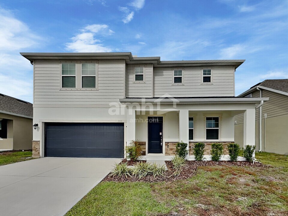 315 Pine Terrace Dr in Ruskin, FL - Building Photo