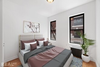 206 Rivington St in New York, NY - Building Photo - Building Photo