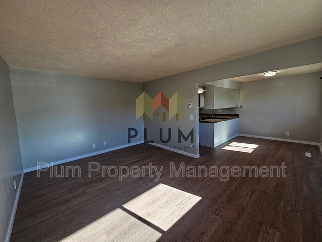 200 Eddy Ave in Missoula, MT - Foto de edificio - Building Photo