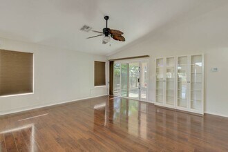 8534 W Ross Ave in Peoria, AZ - Building Photo - Building Photo