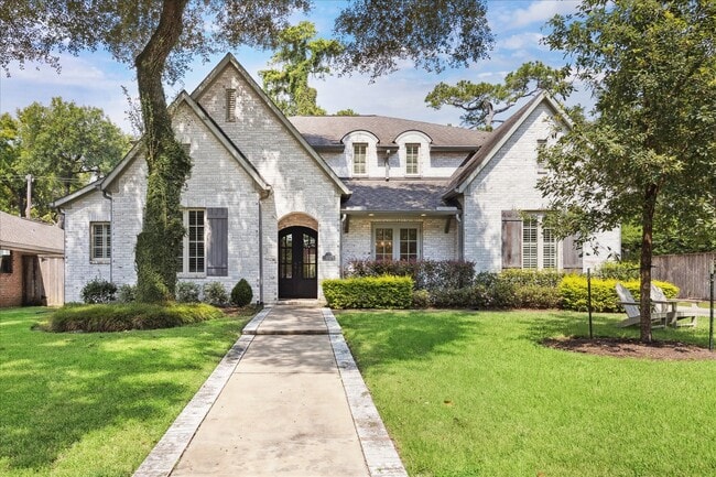 12222 Old Oaks Dr in Houston, TX - Building Photo - Building Photo
