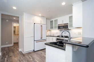 33 Gingerwood in Irvine, CA - Building Photo - Building Photo