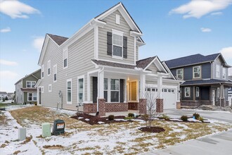 15988 Tharp Wds Dr in Fishers, IN - Building Photo - Building Photo