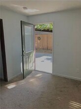 70 Paloma Ave in Pacifica, CA - Foto de edificio - Building Photo