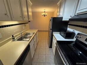 7755 E Quincy Ave in Denver, CO - Building Photo - Building Photo