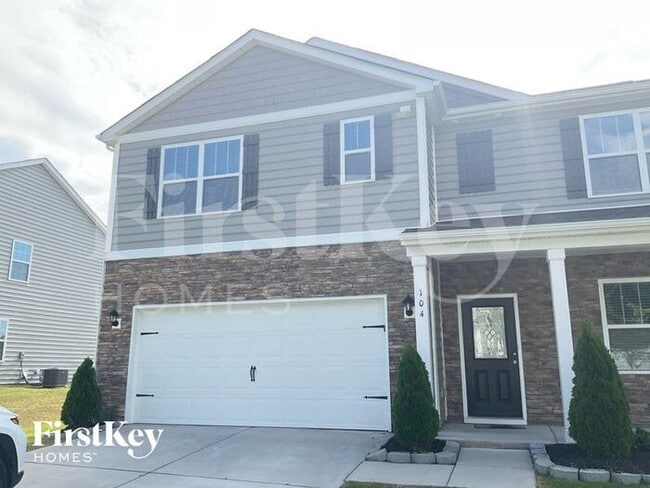property at 104 Sycamore Xing Ct