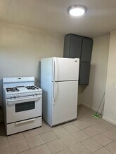 967 88th Ave in Oakland, CA - Building Photo - Building Photo