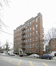 4250 Van Cortlandt E in Bronx, NY - Building Photo - Building Photo