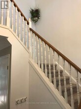 19 Tanoak Dr in London, ON - Building Photo - Building Photo