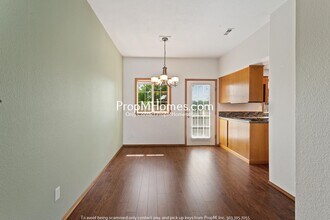 28705 SW Roger Blvd in Wilsonville, OR - Building Photo - Building Photo