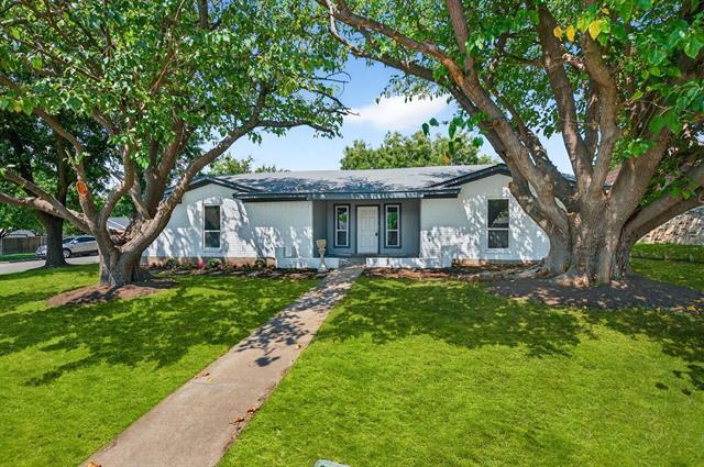 1401 La Salle Dr in Sherman, TX - Building Photo - Building Photo