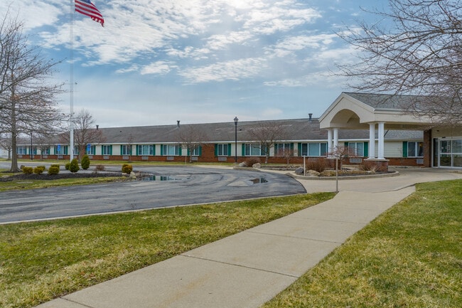 Vinecroft Apartments in Clarence Center, NY - Building Photo - Building Photo