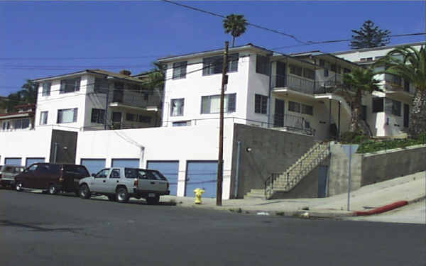 2301-2323 Brant St in San Diego, CA - Foto de edificio - Building Photo