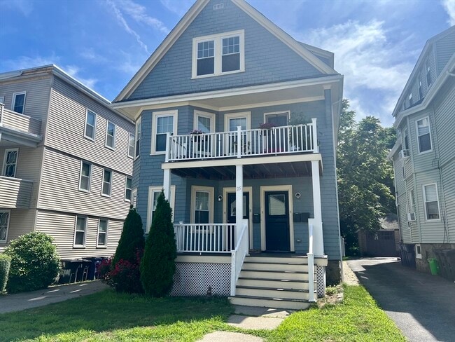 property at 25 Seymour St