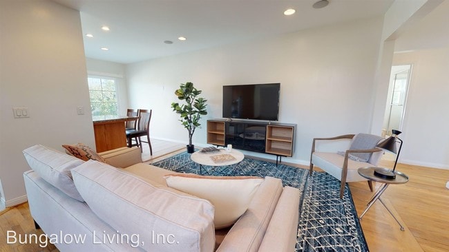 12566 Woodbine St in Los Angeles, CA - Building Photo - Building Photo