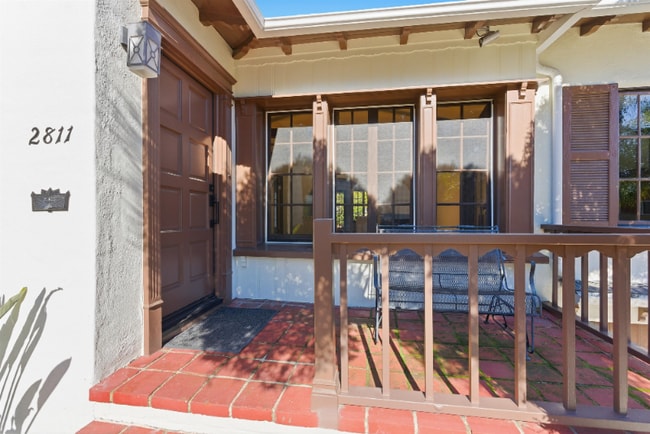 2811 Bright Ln in Los Angeles, CA - Foto de edificio - Building Photo