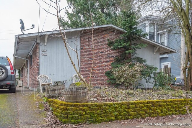 property at 3440 SE 8th Ave