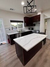 4663 Deadwood Dr in Fremont, CA - Foto de edificio - Building Photo