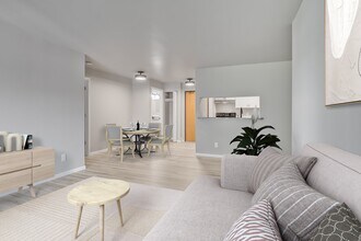 The Edge Community - 100 W. Walnut St. in Green Bay, WI - Building Photo - Building Photo