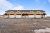 7622 McDougall - in Moses Lake, WA - Foto de edificio - Building Photo