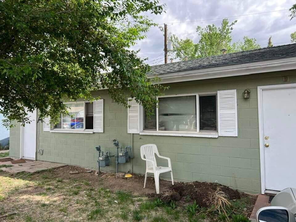 1135 Valley Manor Ct in Colorado Springs, CO - Building Photo