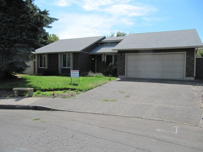 property at 1880 Wakefield Ct NW